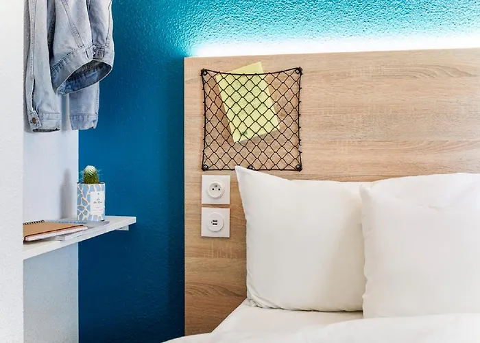 Hotelf1 Frejus Sur Argens 3* Roquebrune-sur Argens