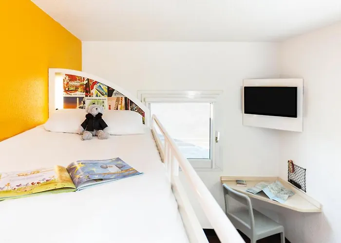 Hotelf1 Frejus Sur Argens Hotel