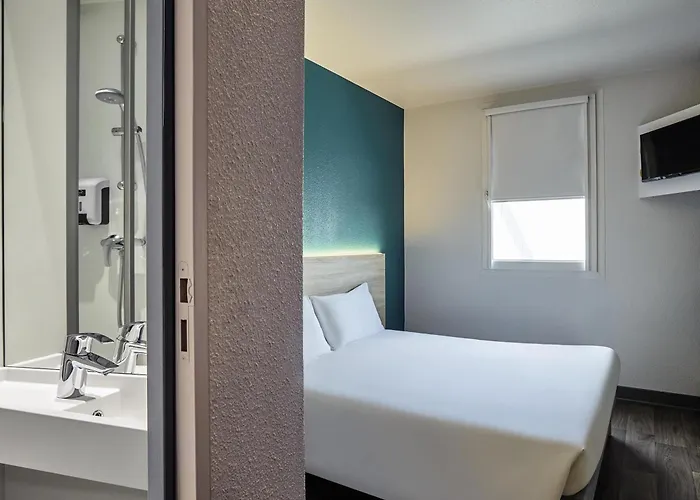 Hotel Hotelf1 Frejus Sur Argens