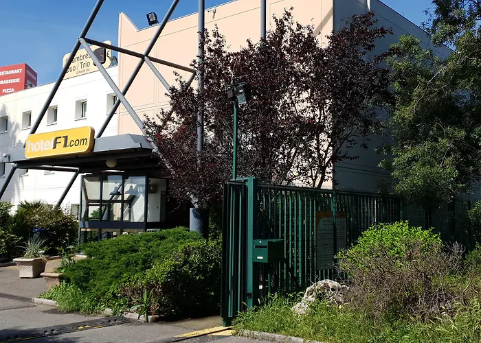 Hotelf1 Frejus Sur Argens 3* Roquebrune-sur Argens