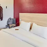 Hotelf1 Frejus Sur Argens