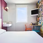 Hotel Hotelf1 Frejus Sur Argens