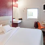 Hotelf1 Frejus Sur Argens Hotel Roquebrune-sur-Argens