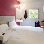 Hotel Hotelf1 Frejus Sur Argens 3*