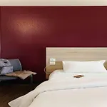 Hotel Hotelf1 Frejus Sur Argens