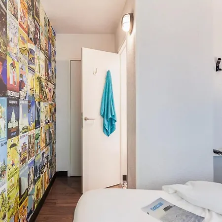 Hotelf1 Frejus Sur Argens Hotel