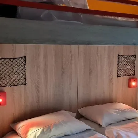 Hotelf1 Frejus Sur Argens 3*