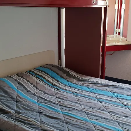 Hotelf1 Frejus Sur Argens Отель 3*