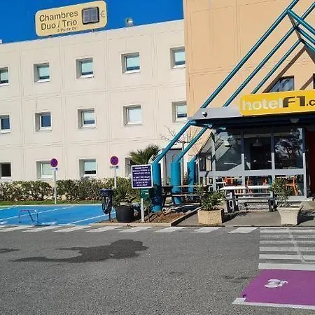 Hotelf1 Frejus Sur Argens מלון רוקברון-סור-ארז'נס